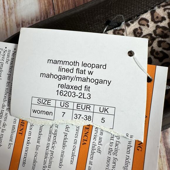 Crocs MAMMOTH LEOPARD Womens Size 7 Brown Ballet Flats Slip On Shoes Loafers - Picture 10 of 10